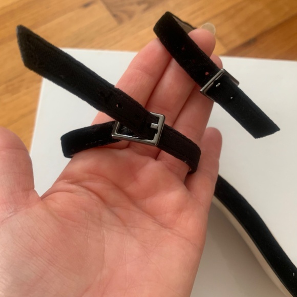 Neiman Marcus velvet strap heels - new with box. Size 6 - Picture 5 of 5